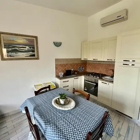 Casa Deruan, 350m To